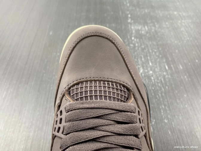 Rep MA 4 DV6773-220 ORE AIR VIOLET JORDAN A MANIERE RETRO 0601